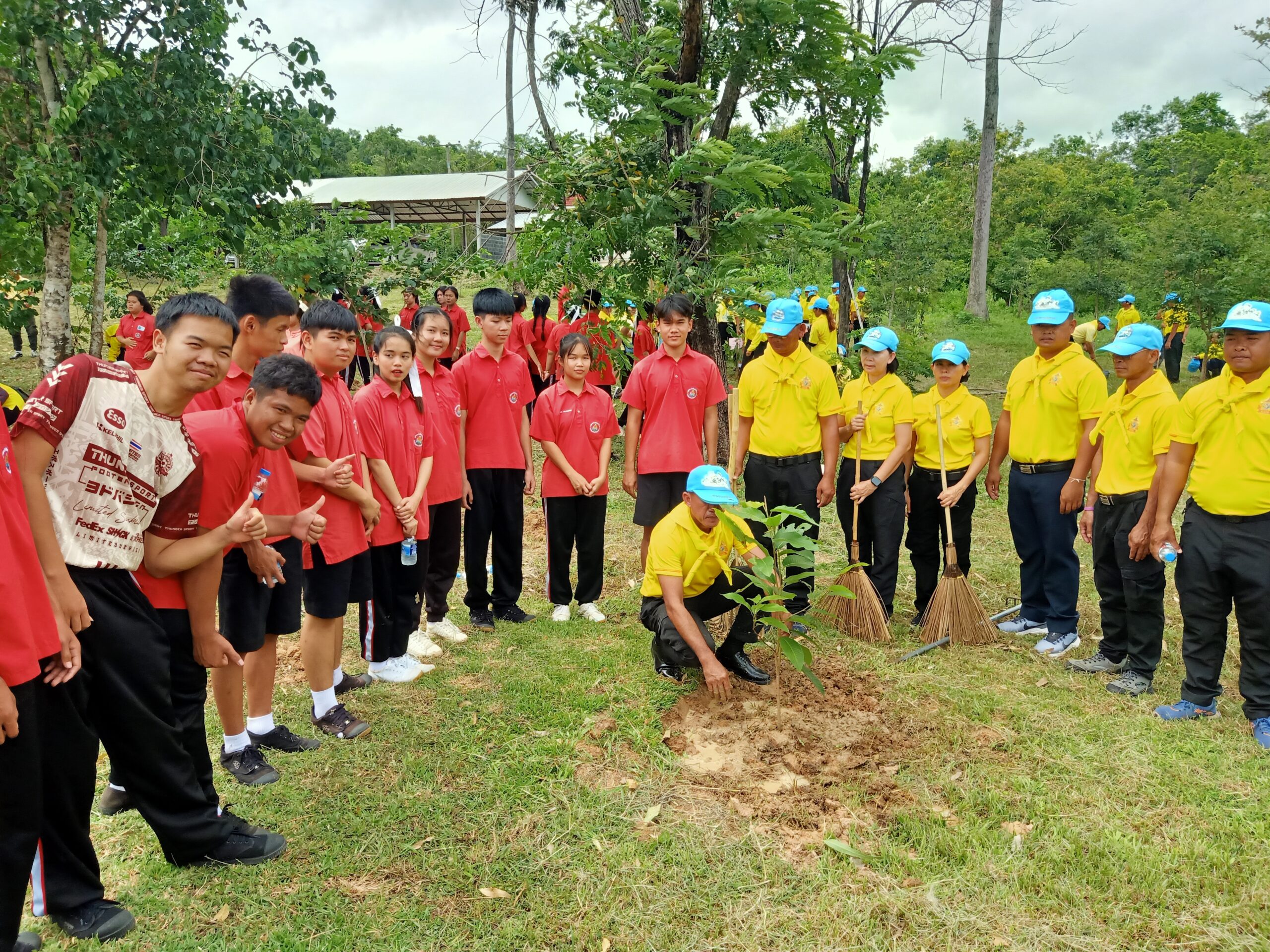 กิจกรรมจิตอาสาพัฒนาวันสำคัญของชาติไทย