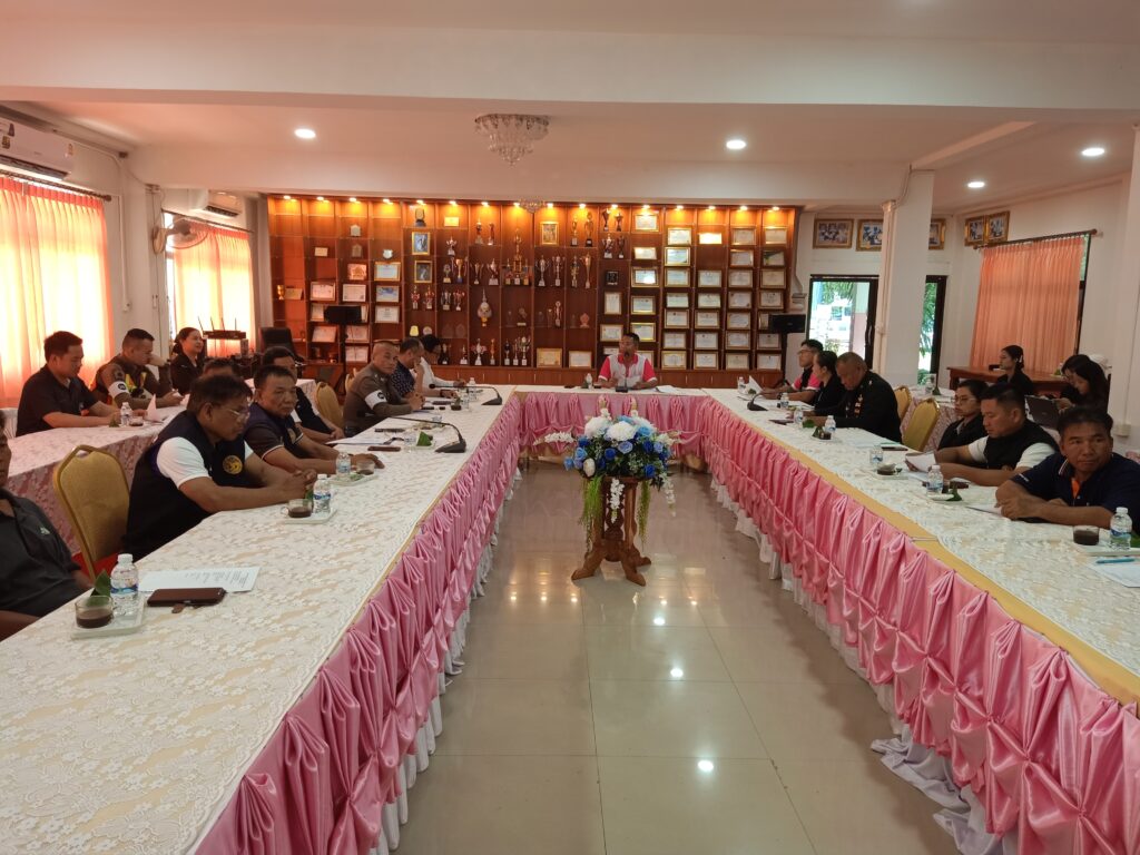โรงเรียนคำบกวิทยาคาร ร่วมต้อนรับและอำนวยความสะดวก สถานที่ประชุมเตรียมความพร้อมหน่วยแพทย์อาสา พอ.สว. จังหวัดมุกดาหาร